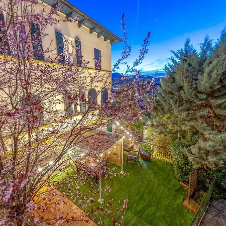 Terrazza • Con Piscina Idromassaggio Parcheggio Gratis • Giardino • Wi-fi Appartamento